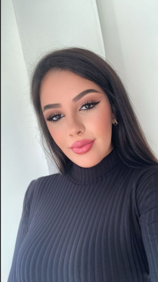 Sonia, ragazza socievole e solare