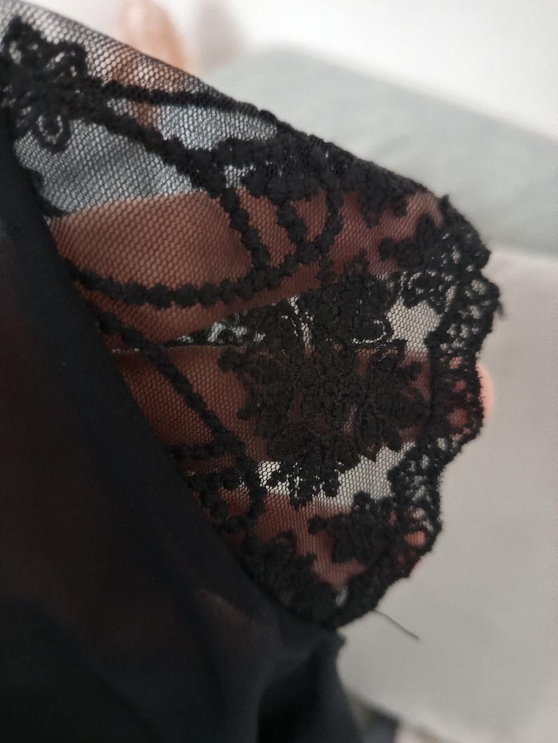 Blusa nera pizzo elegante 