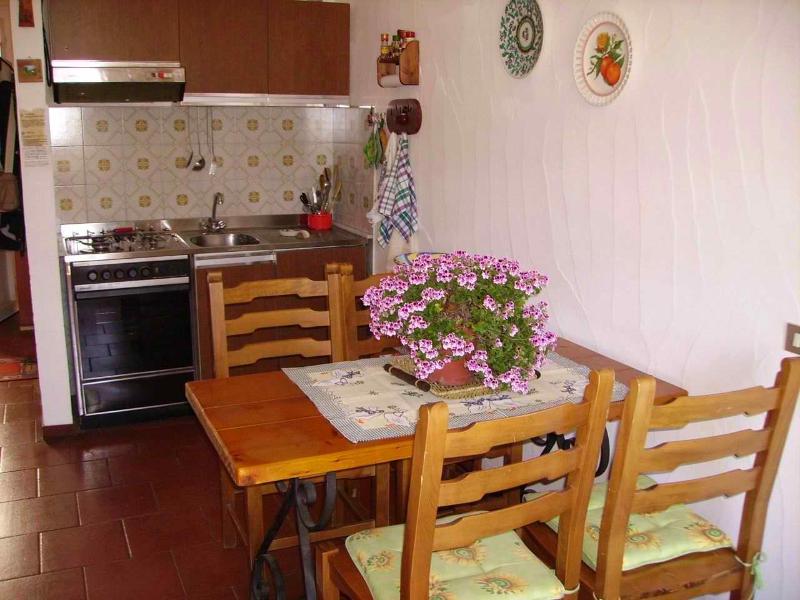VACANZE IN SICILIA A TINDARI MARE-OLIVERI (ME),FRONTE EOLIE 