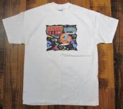 5 Magliette di cotone L /XL bianche con disegno centrale 