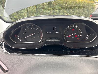 Peugeot 208 5 porte 1.6 HDi (75cv) Allure